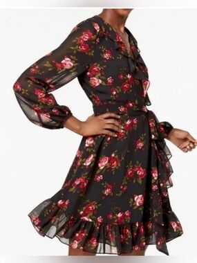 Nine West - Size 16 - Women’s Black Floral Wrap Dress with Pink Roses - GORGEOUS